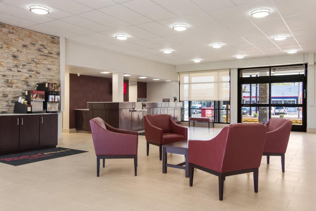 Red Roof Inn Plus & Suites 伊利 外观 照片